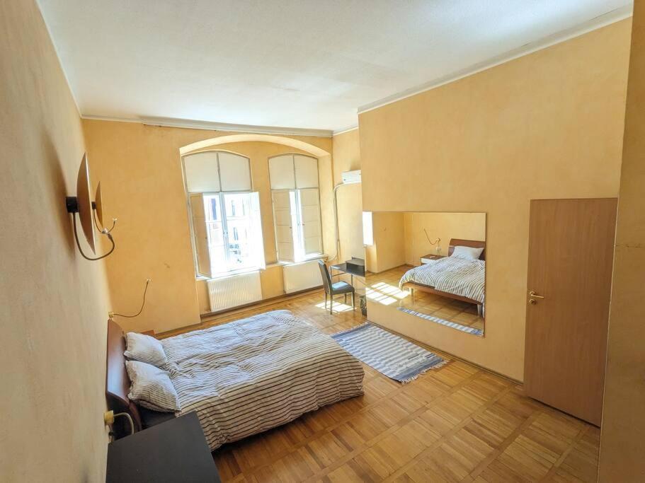 Boheme Central Apartment Timişoara Eksteriør billede